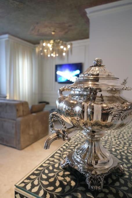 Ab Residences -Cihangir Luxury Antique Apartment อิสตันบูล ภายนอก รูปภาพ